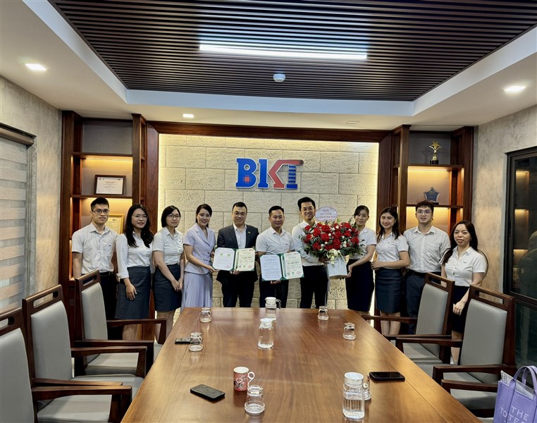 Công ty TNHH Công Nghệ Môi Trường BKT